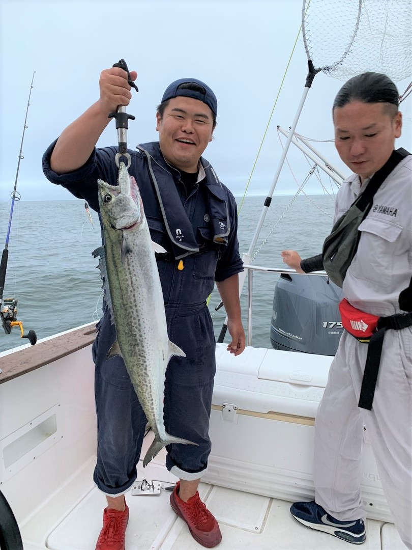 釣果情報 7 18 19日 マダイ タチウオ サワラ ワラサ ヒラメ ホウボウ トラフグ イナダ くろしお北浜マリンベース